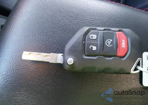 2021 Jeep Gladiator Rubicon 4X4 z USA, uszkodzony, nr VIN 1C6JJTBM3ML589236